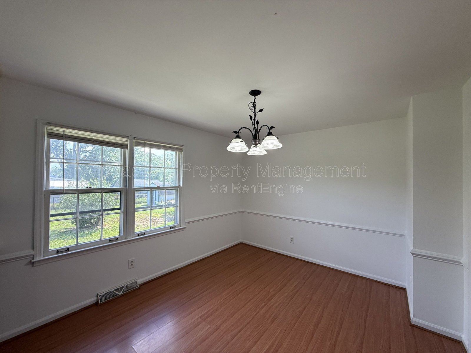 1804 Sherwood Drive Fredericksburg, VA 22405 property image
