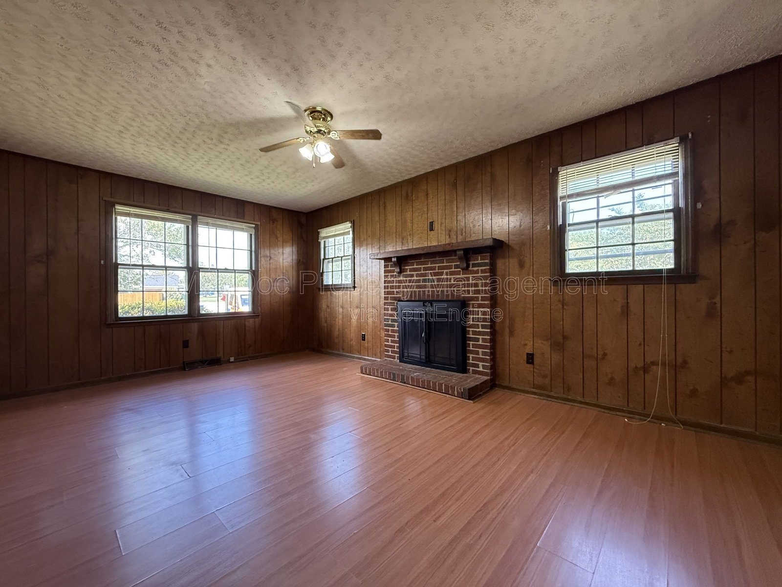 1804 Sherwood Drive Fredericksburg, VA 22405 property image
