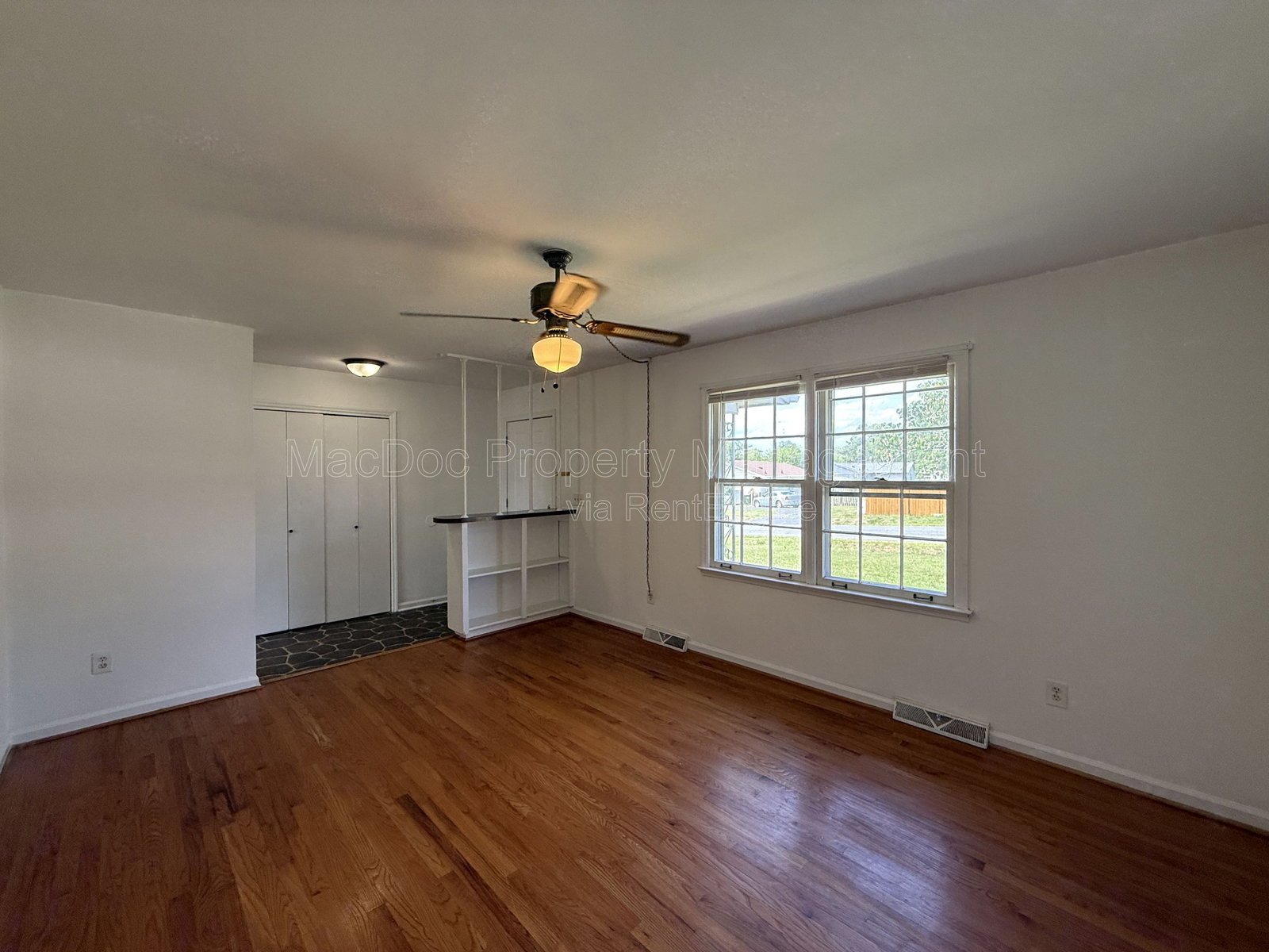 1804 Sherwood Drive Fredericksburg, VA 22405 property image
