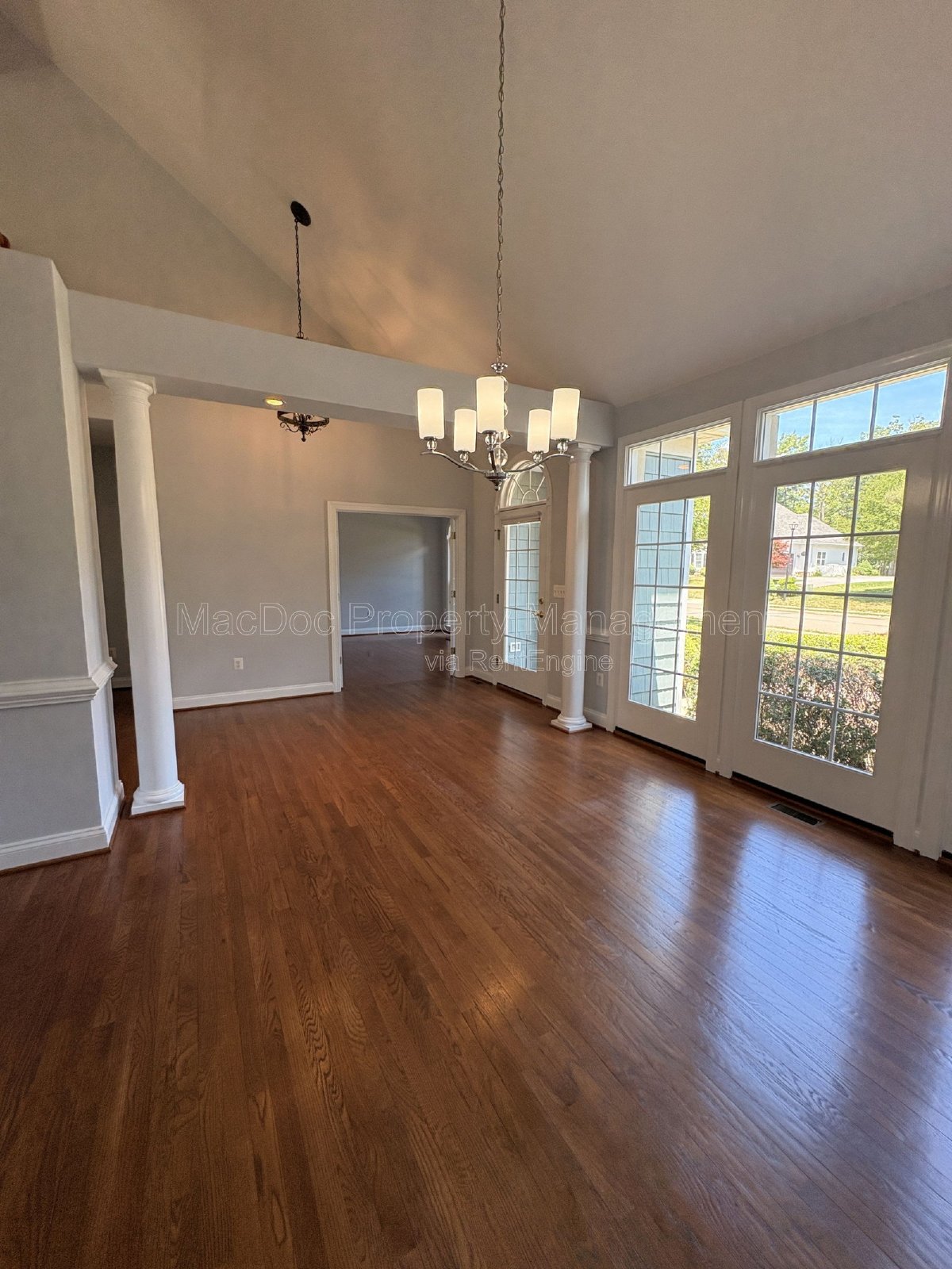 10802 Cedar Creek Drive Spotsylvania Courthouse, VA 22551 property image