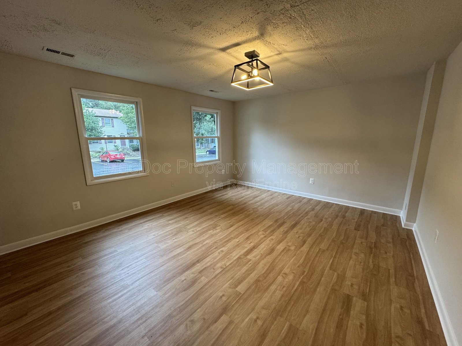 5140 Redbud Road Fredericksburg, VA 22407 property image
