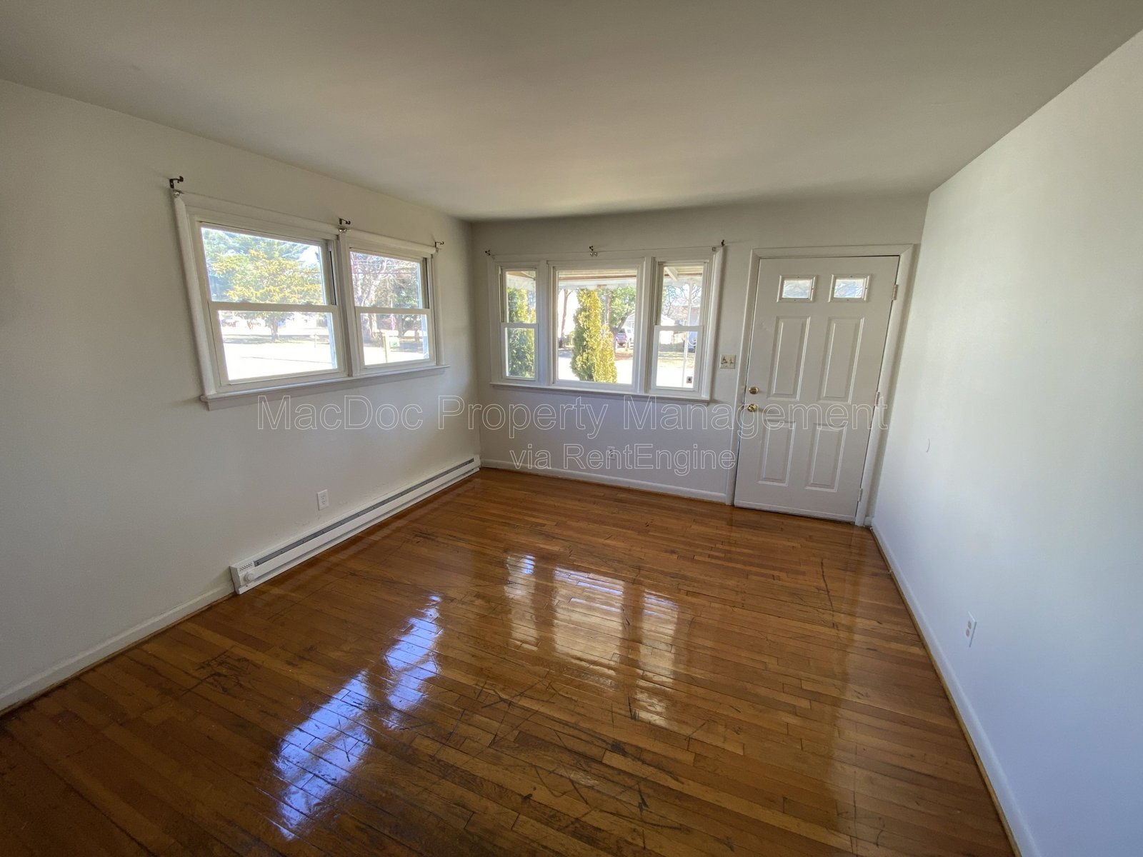 209 Hamilton Street - B Fredericksburg, VA 22408 property image