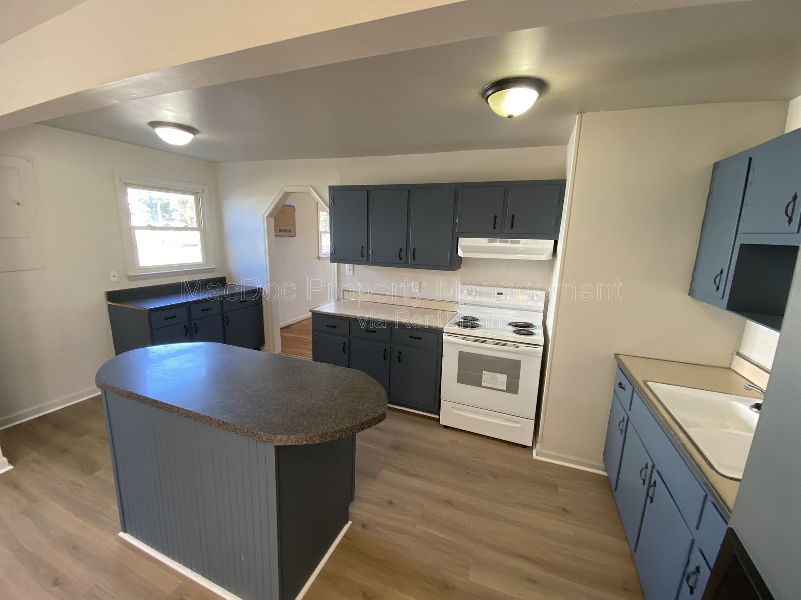 209 Hamilton Street - B Fredericksburg, VA 22408 property image