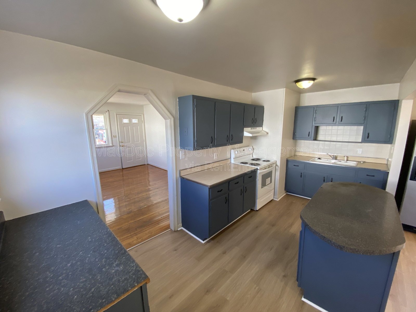 209 Hamilton Street - B Fredericksburg, VA 22408 property image