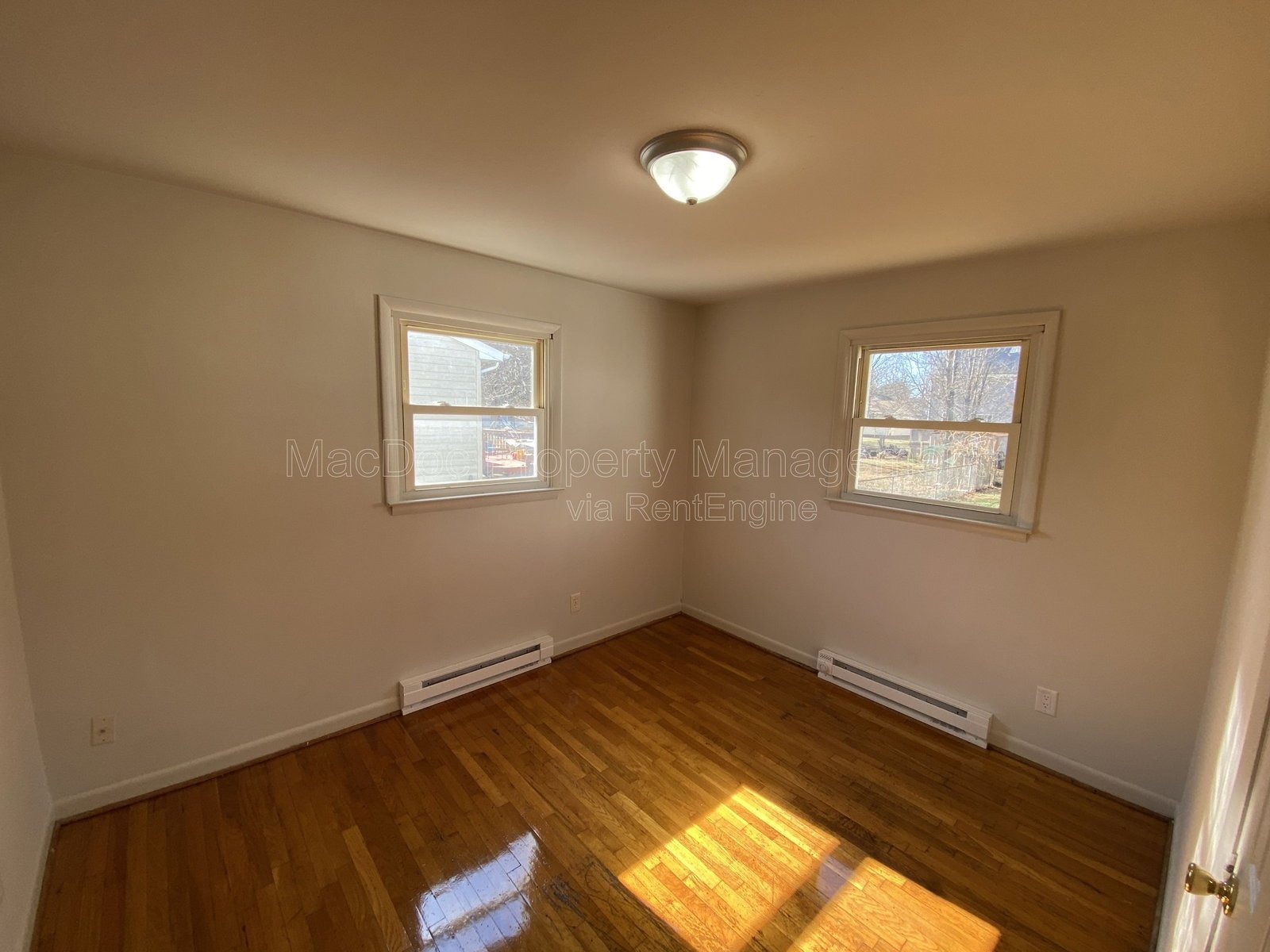 209 Hamilton Street - B Fredericksburg, VA 22408 property image