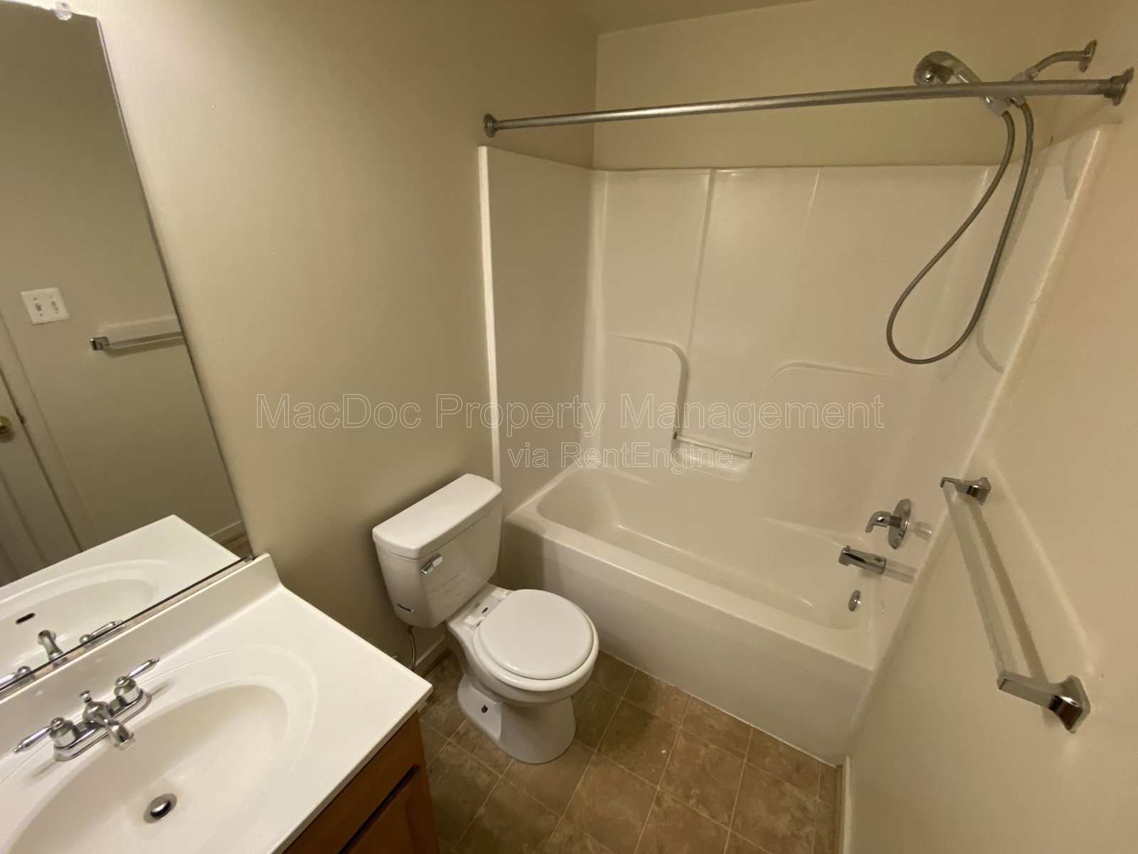 405 Pratt St - Basement Fredericksburg, VA 22405 property image