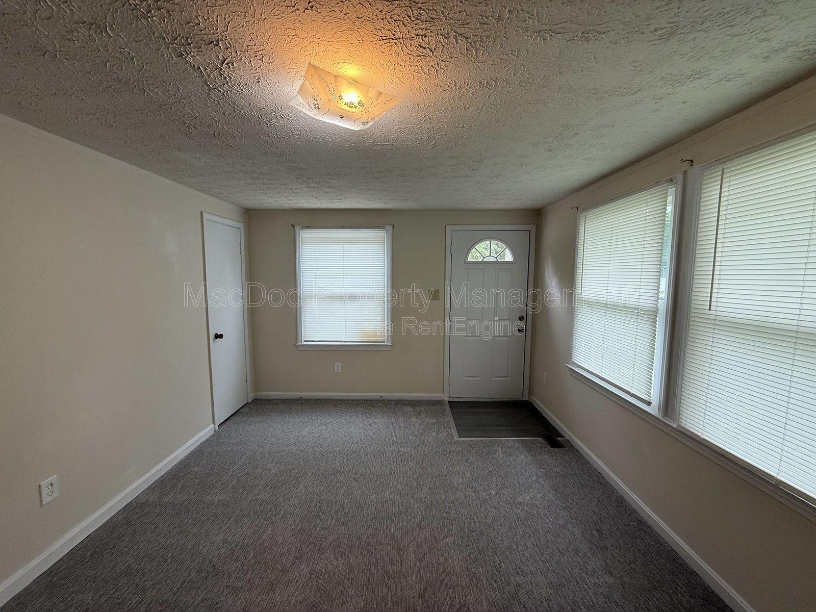 322 7th Street Colonial Beach, VA 22443 property image