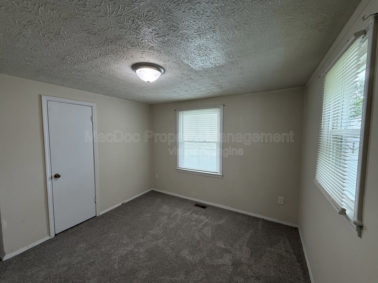 322 7th Street Colonial Beach, VA 22443 property image