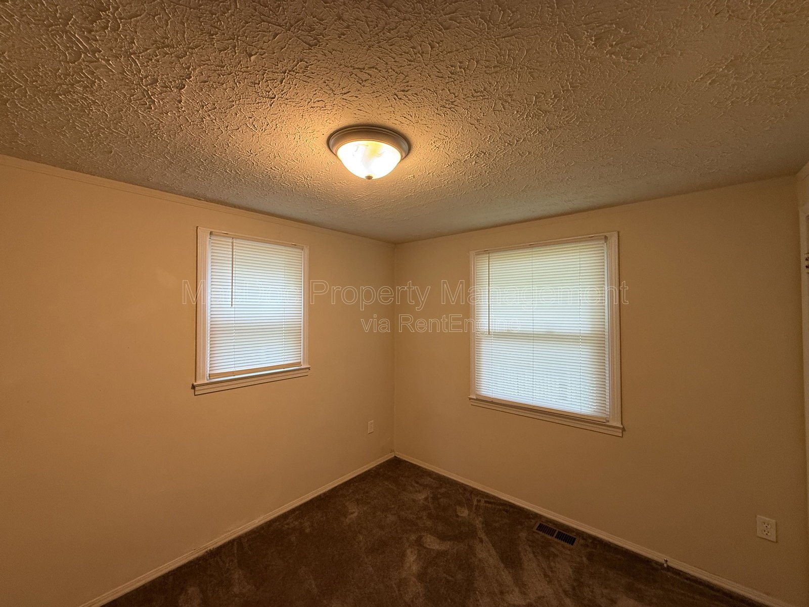 322 7th Street Colonial Beach, VA 22443 property image