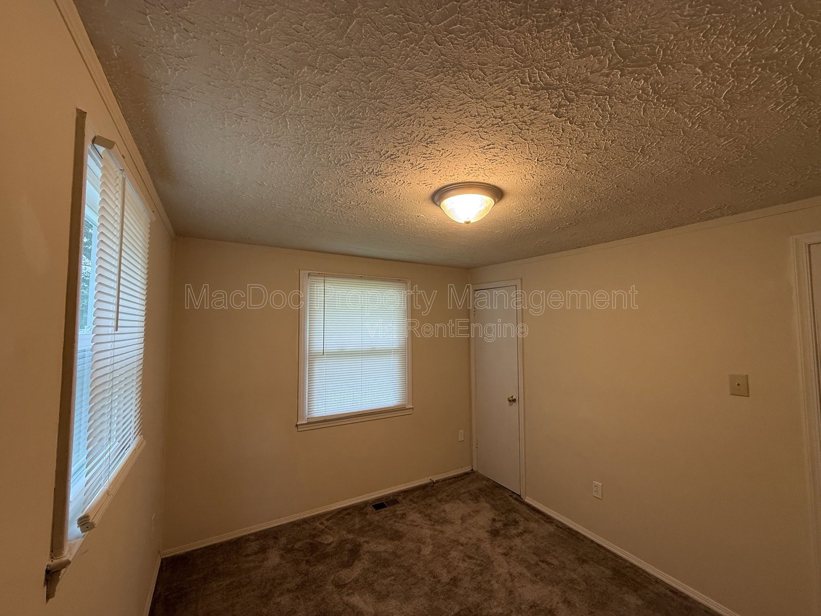 322 7th Street Colonial Beach, VA 22443 property image