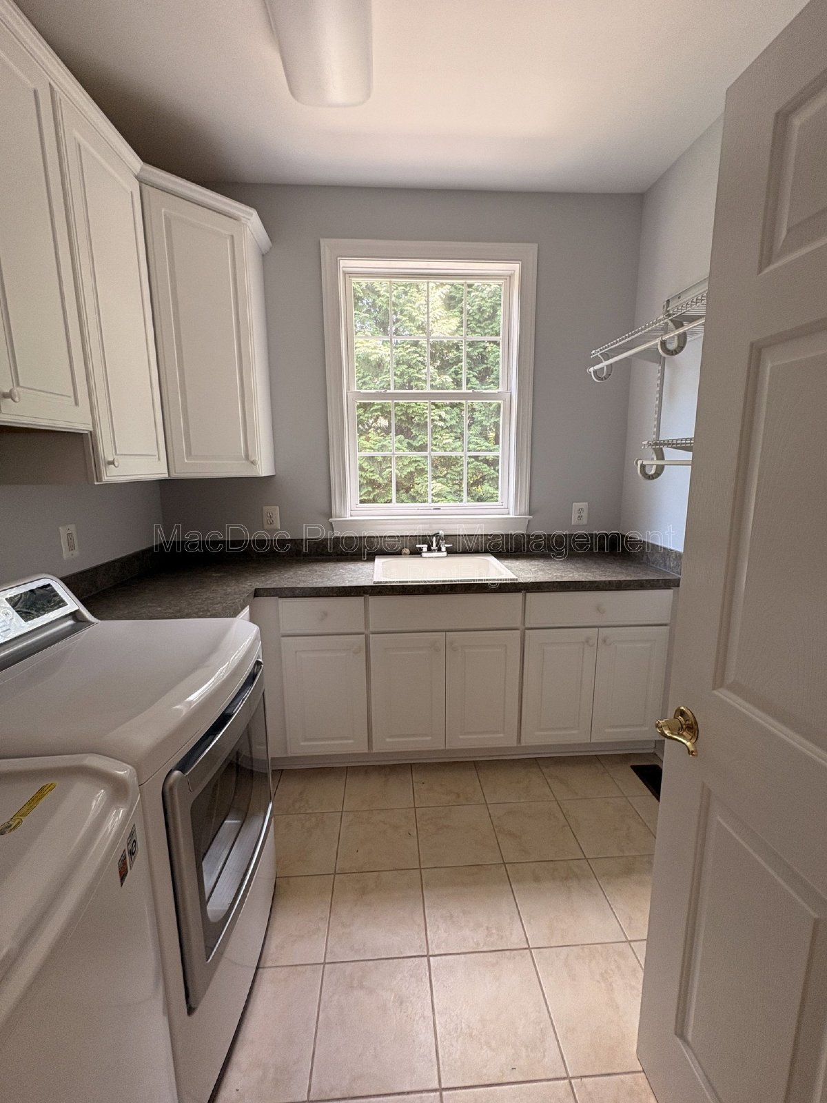 10802 Cedar Creek Drive Spotsylvania Courthouse, VA 22551 property image