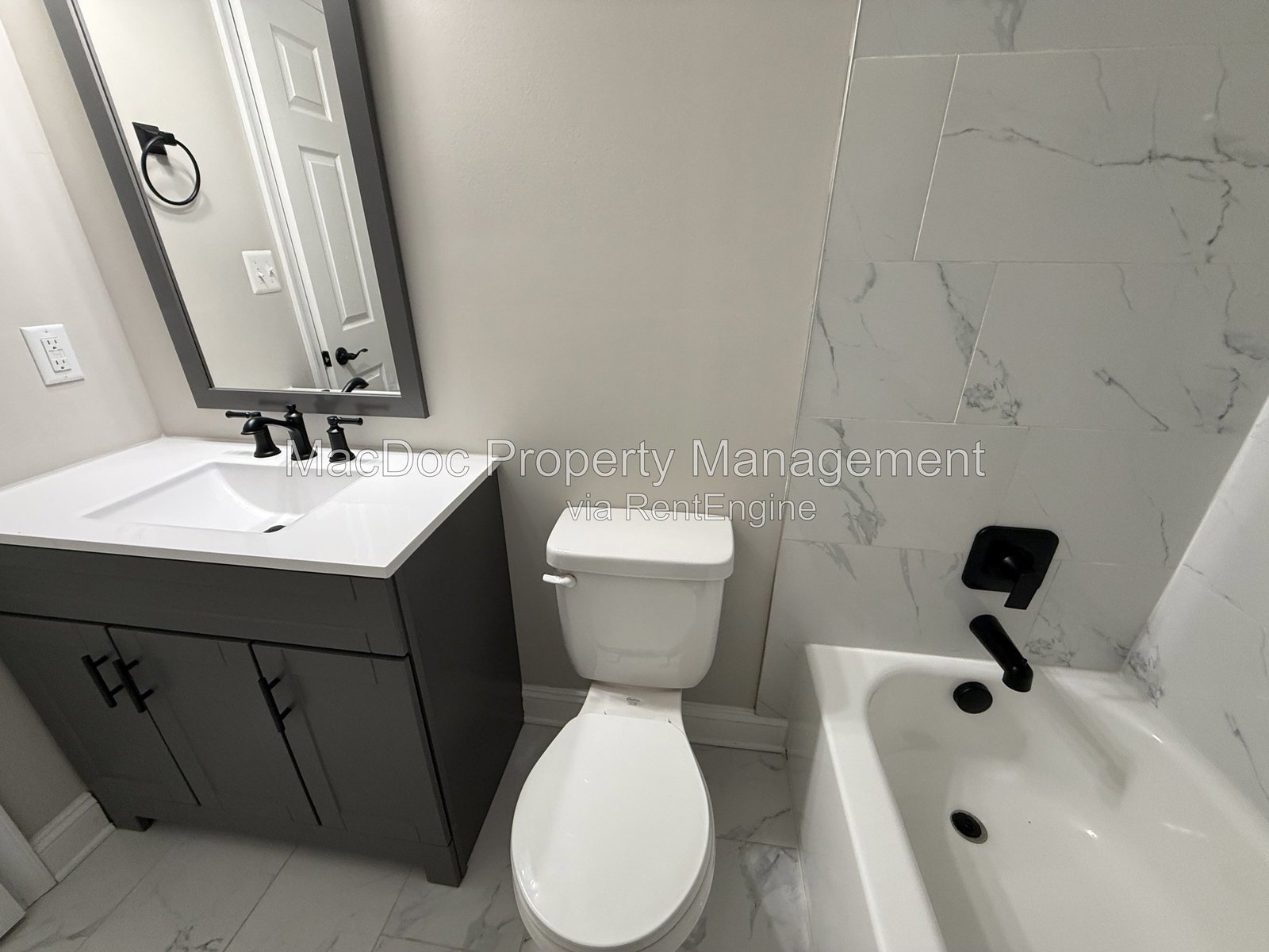 77 Lakeview Drive Colonial Beach, VA 22443 property image