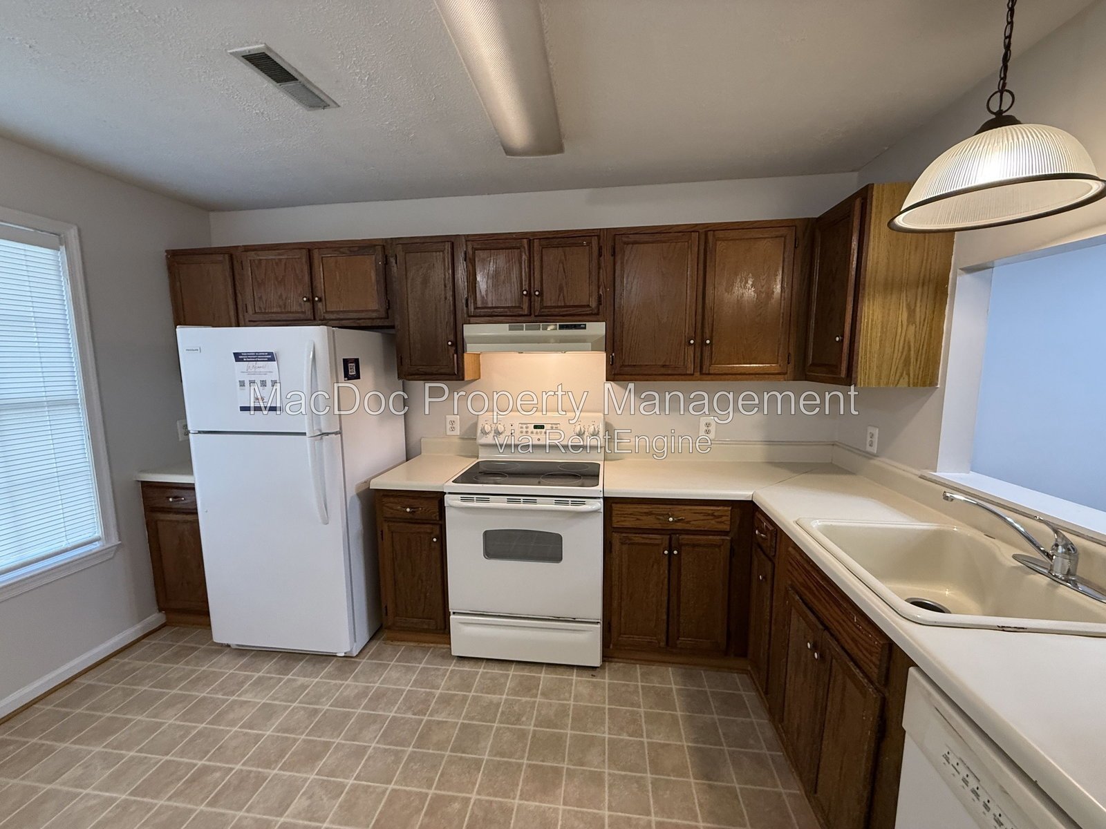 11185 Kensington Place Fredericksburg, VA 22407 property image