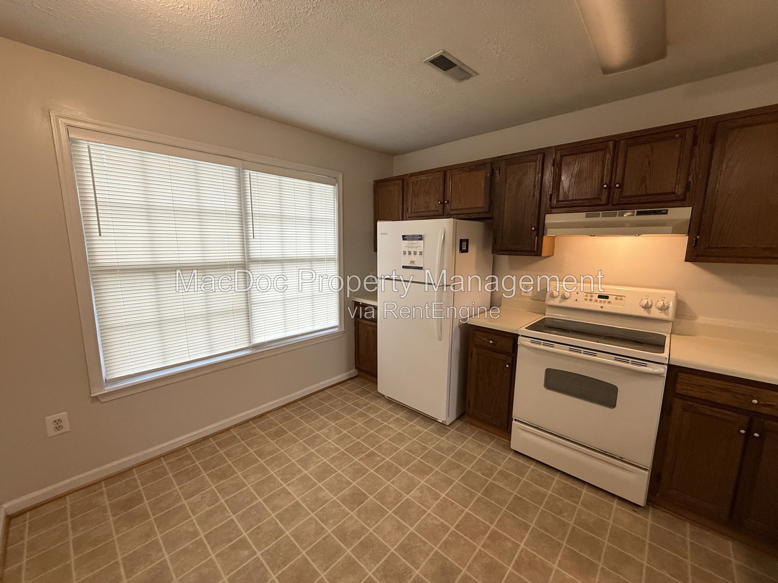 11185 Kensington Place Fredericksburg, VA 22407 property image