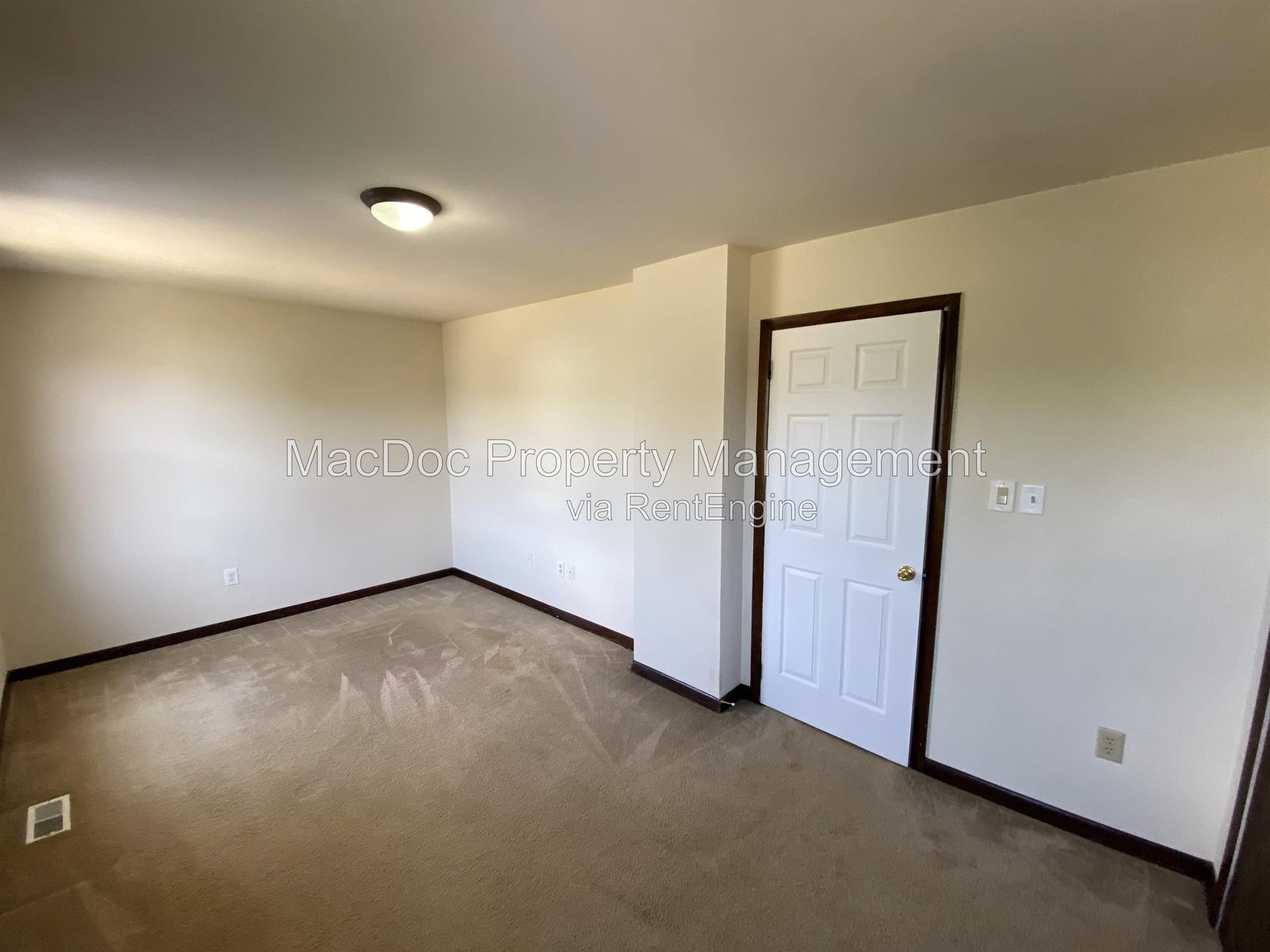 5145 Cottonwood Court Fredericksburg, VA 22407 property image