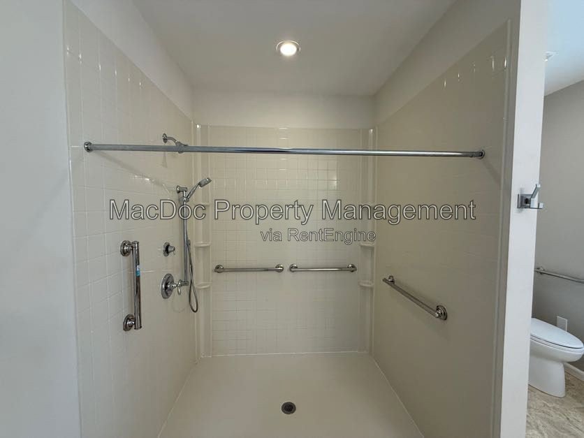 1404 Graham Drive Fredericksburg, VA 22401 property image