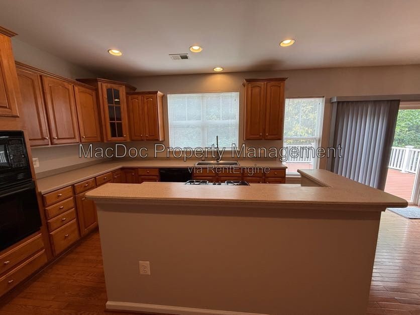 1404 Graham Drive Fredericksburg, VA 22401 property image