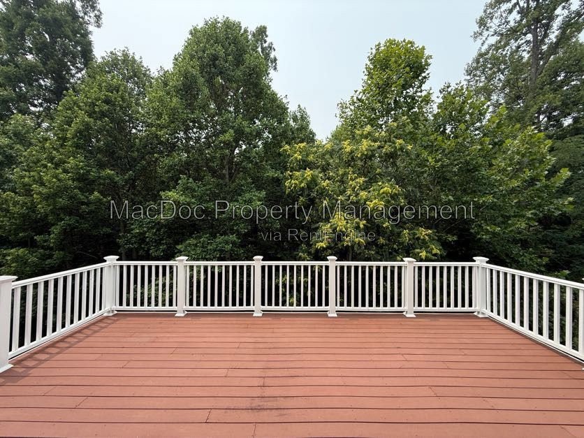 1404 Graham Drive Fredericksburg, VA 22401 property image