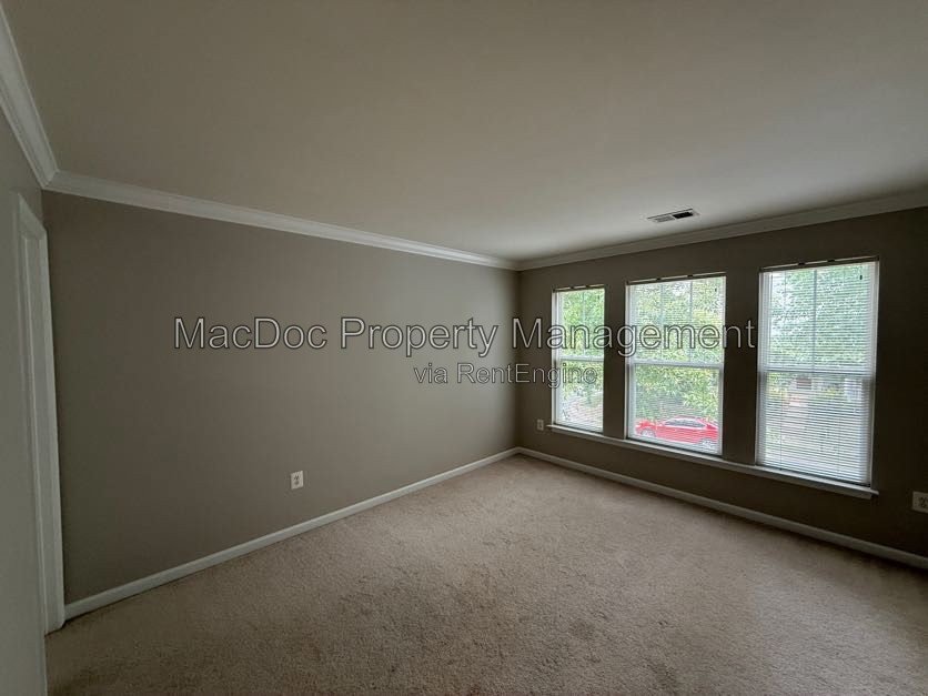 1404 Graham Drive Fredericksburg, VA 22401 property image