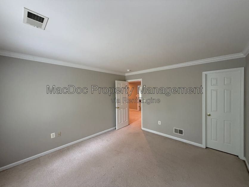 1404 Graham Drive Fredericksburg, VA 22401 property image