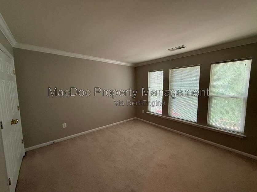 1404 Graham Drive Fredericksburg, VA 22401 property image
