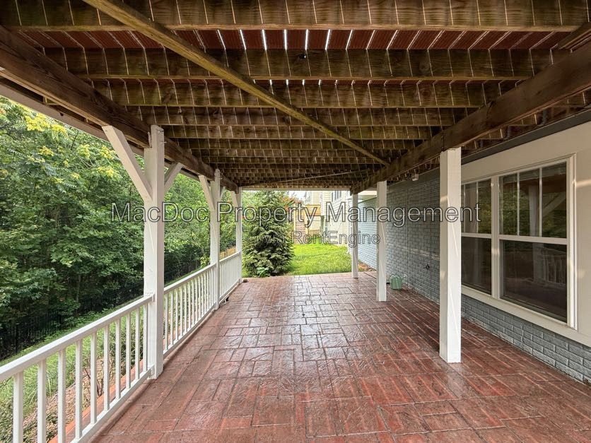 1404 Graham Drive Fredericksburg, VA 22401 property image