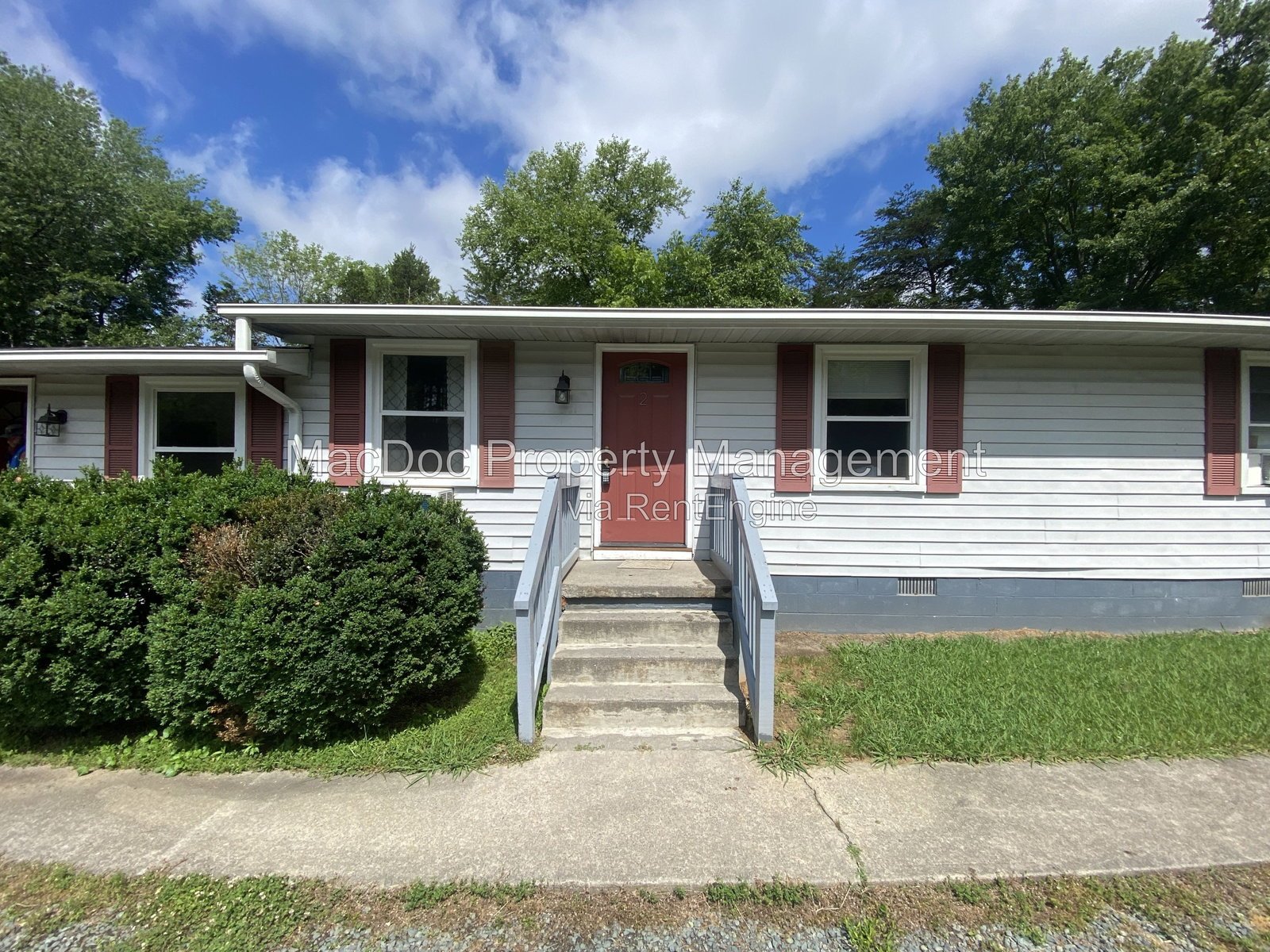 114-116 Loch Lane Drive Apt. 2 Louisa, VA 23093 property image