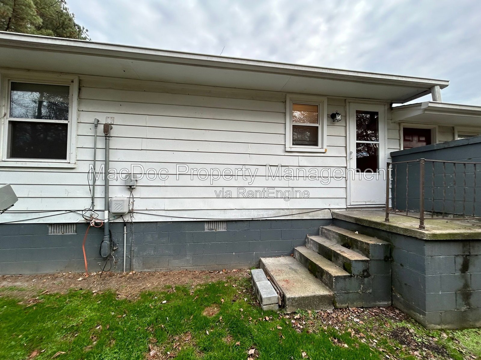 114-116 Loch Lane Drive Apt. 2 Louisa, VA 23093 property image
