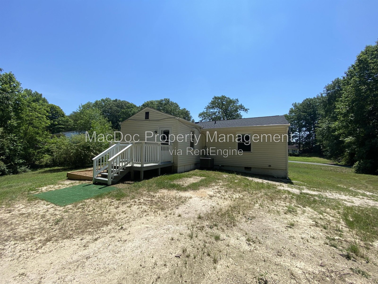 16623 Braswell Street Bowling Green, VA 22427 property image
