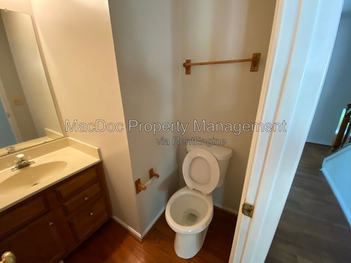 11304 Springfield Drive Fredericksburg, VA 22408 property image