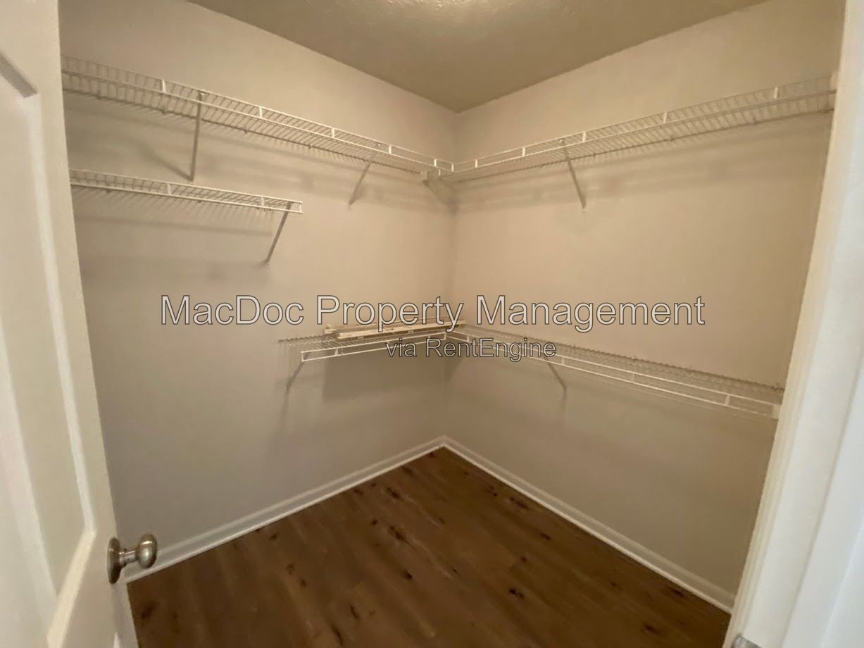 11304 Springfield Drive Fredericksburg, VA 22408 property image