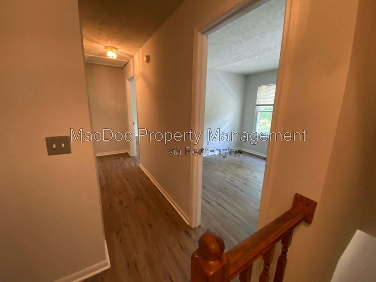 11304 Springfield Drive Fredericksburg, VA 22408 property image