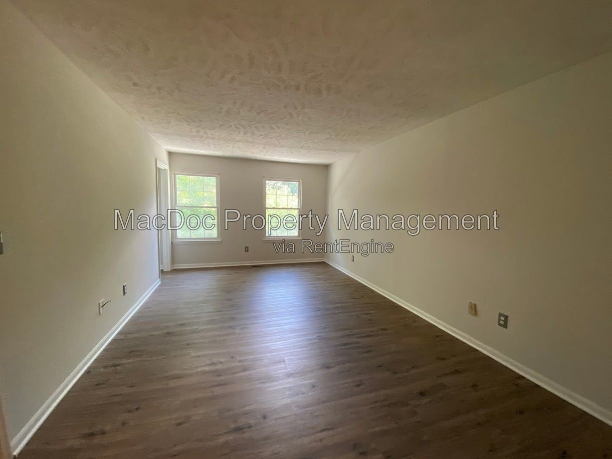 11304 Springfield Drive Fredericksburg, VA 22408 property image