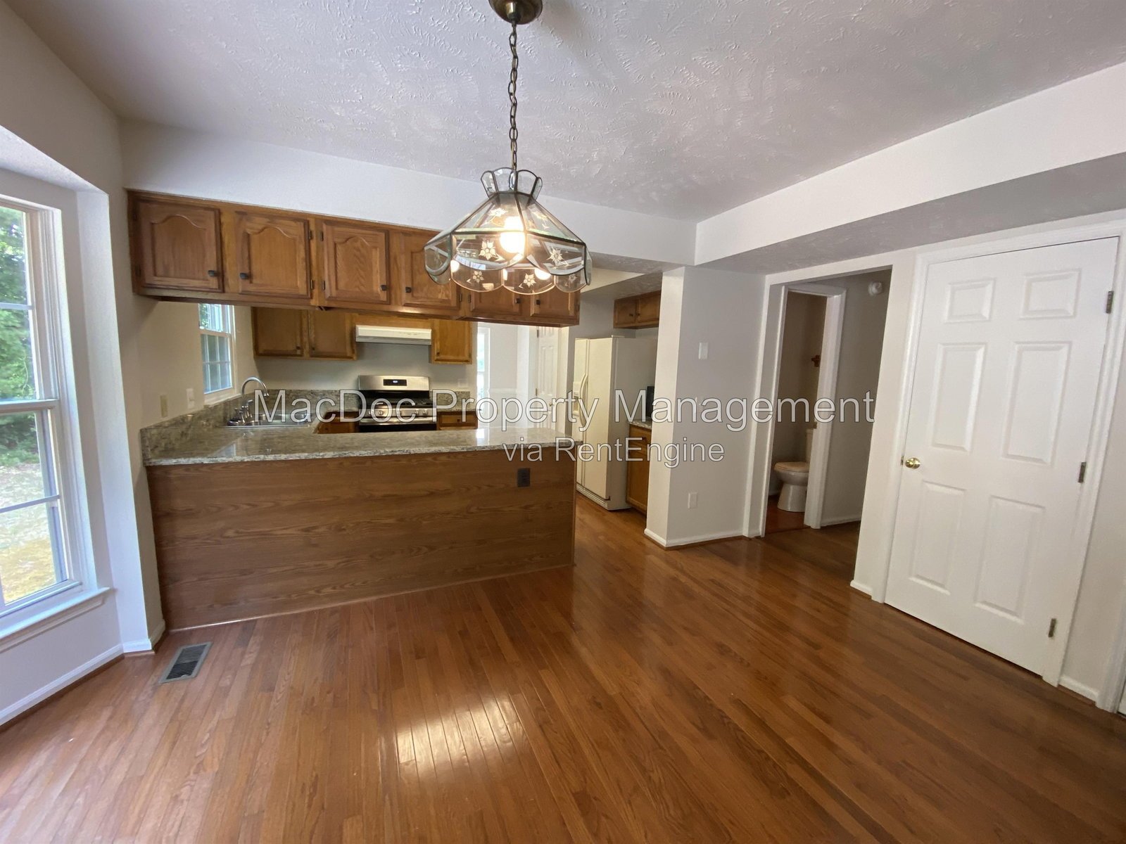 11304 Springfield Drive Fredericksburg, VA 22408 property image