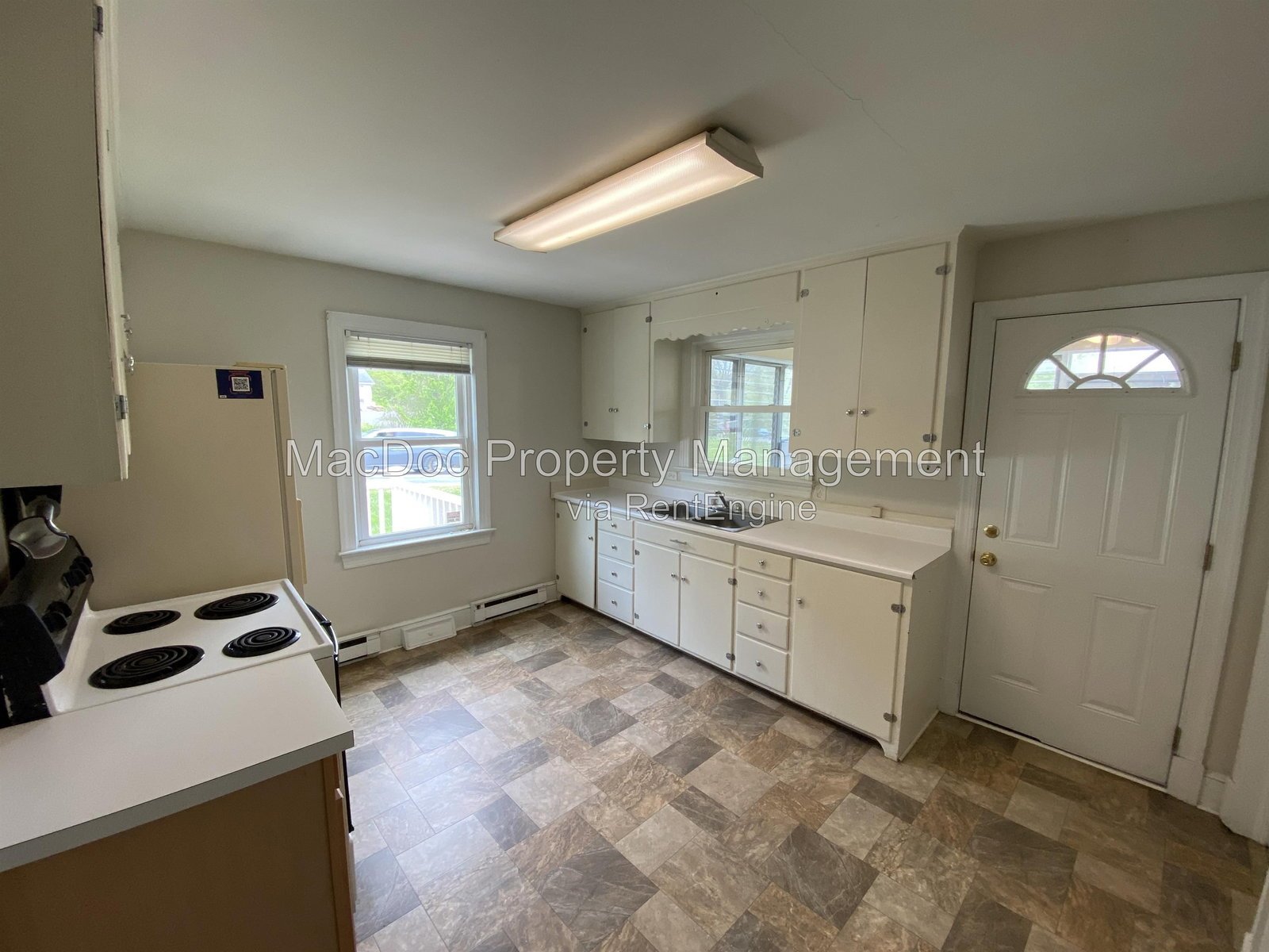 181 Truslow Road - APT 1 Fredericksburg, VA 22405 property image