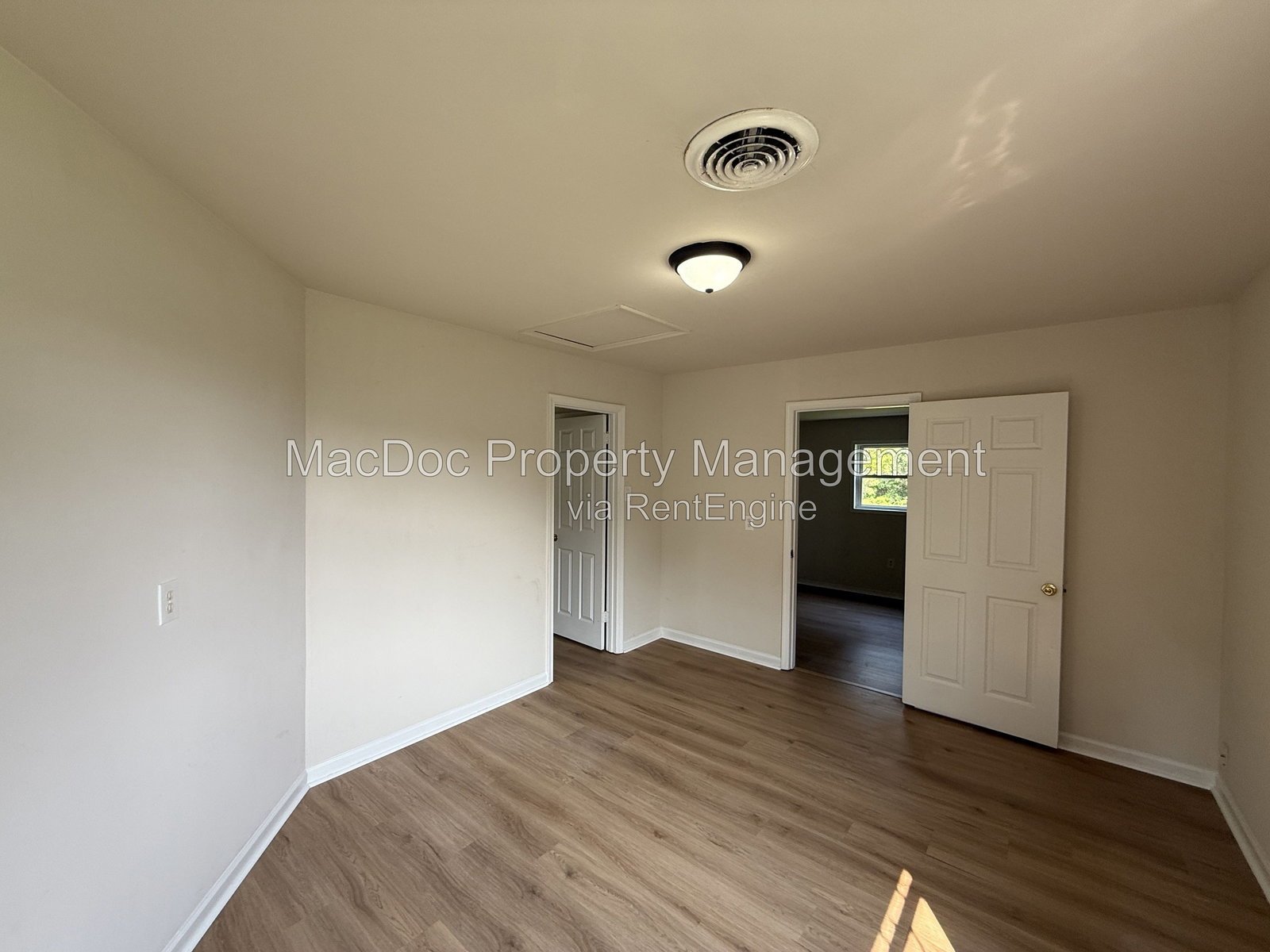 209 Hamilton Street - A Fredericksburg, VA 22408 property image