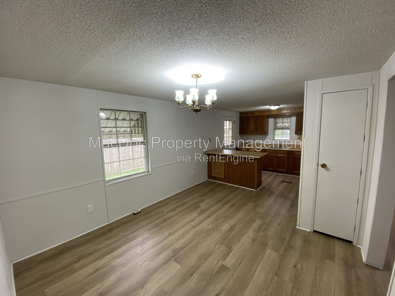900 White Street Fredericksburg, VA 22401 property image