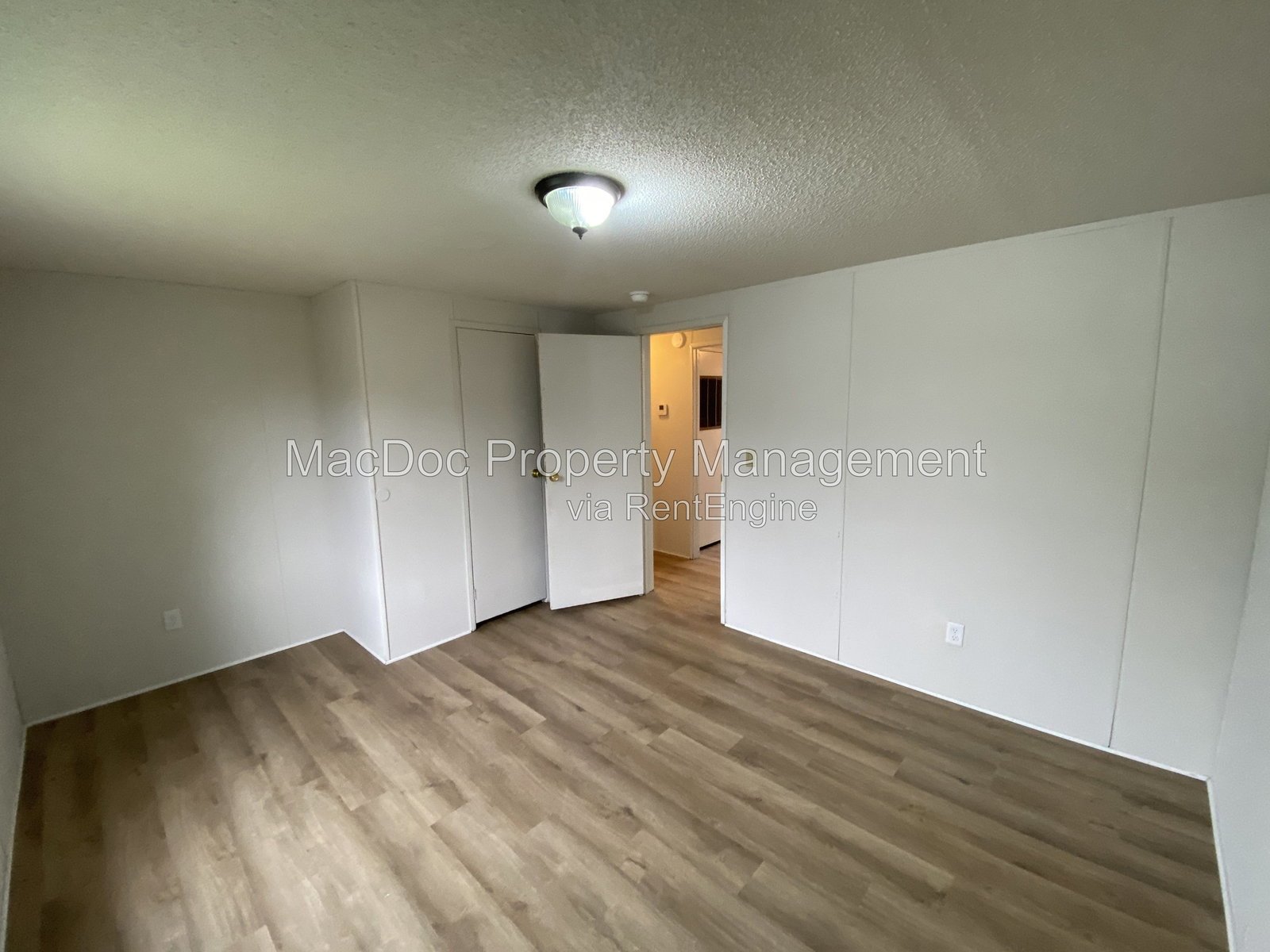 900 White Street Fredericksburg, VA 22401 property image
