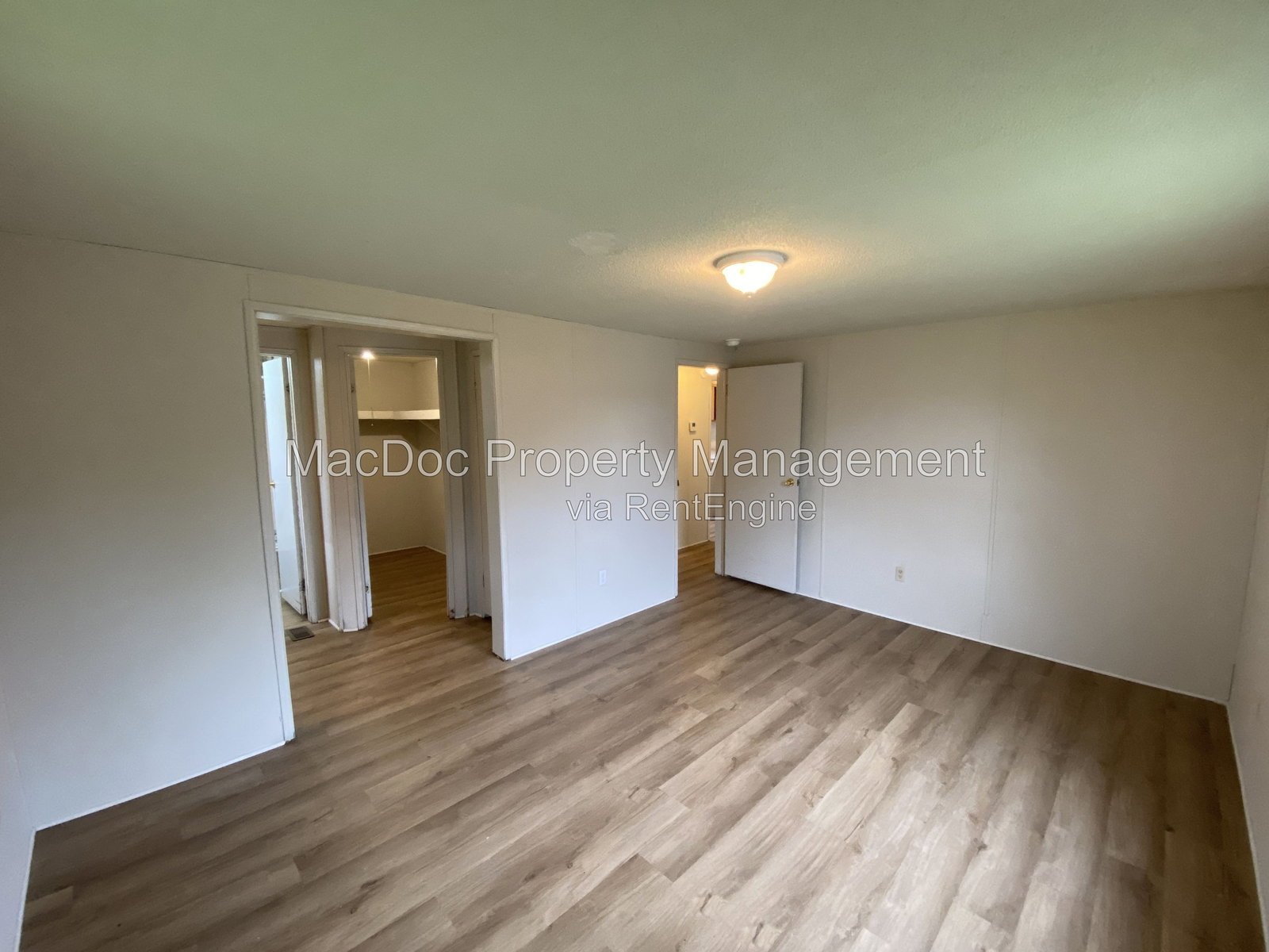 900 White Street Fredericksburg, VA 22401 property image