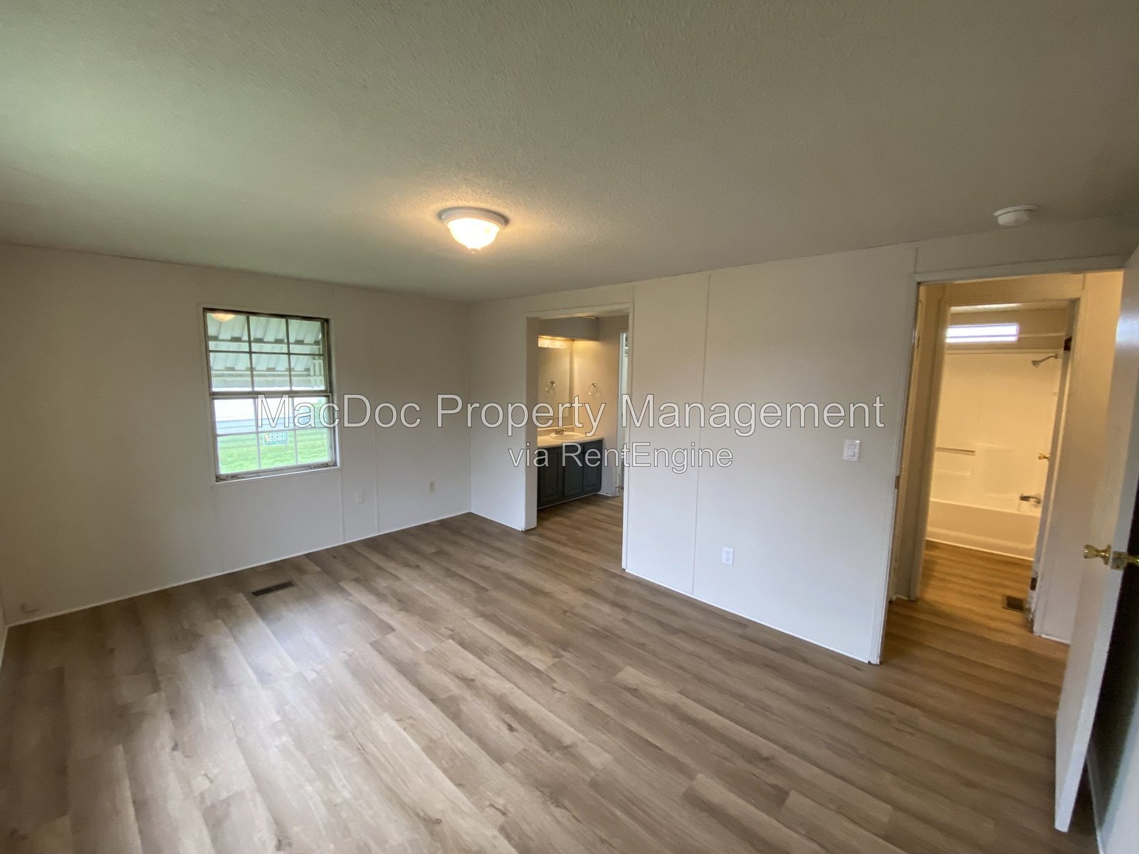 900 White Street Fredericksburg, VA 22401 property image