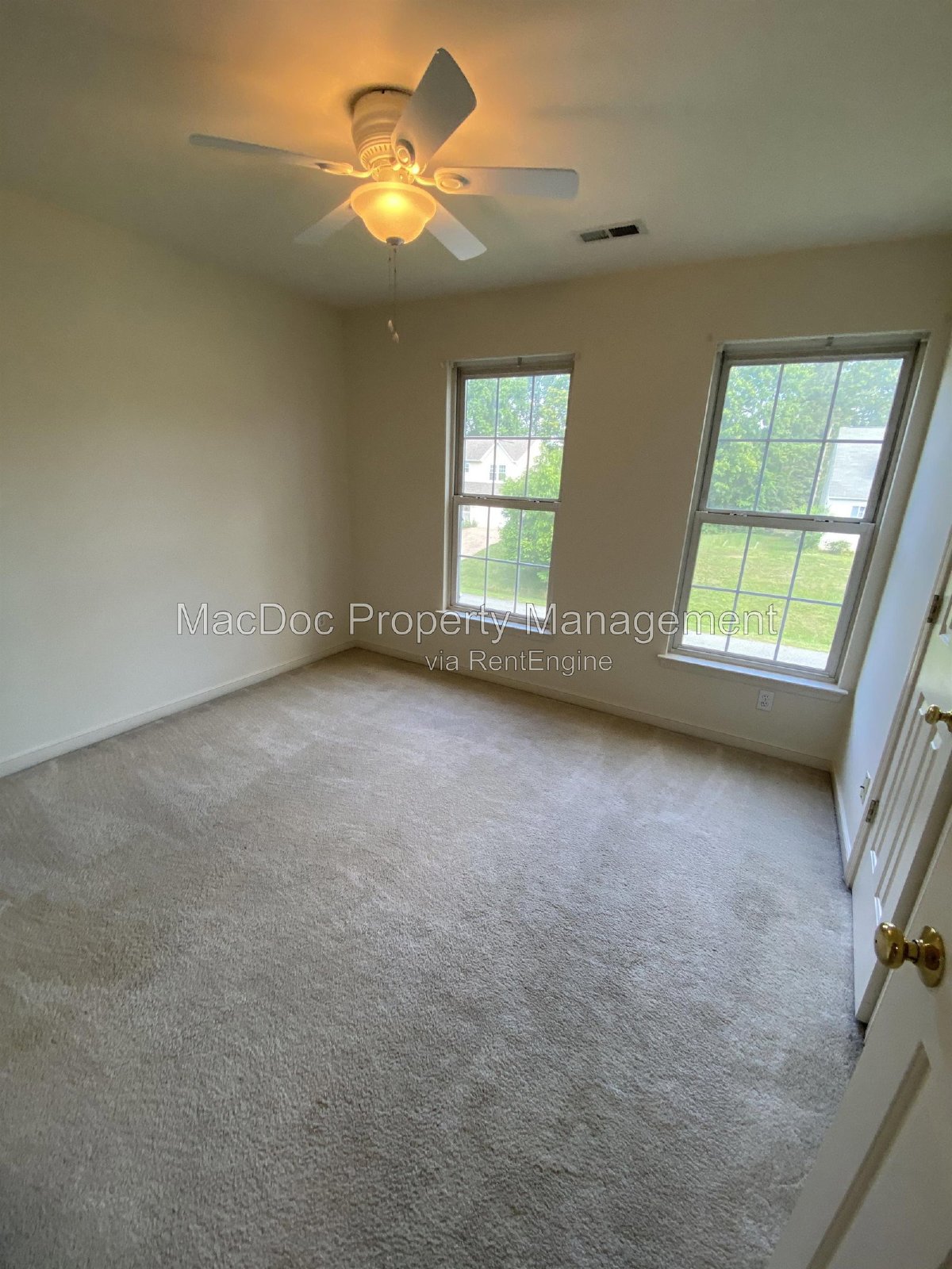 9 Brown Circle Fredericksburg, VA 22405 property image