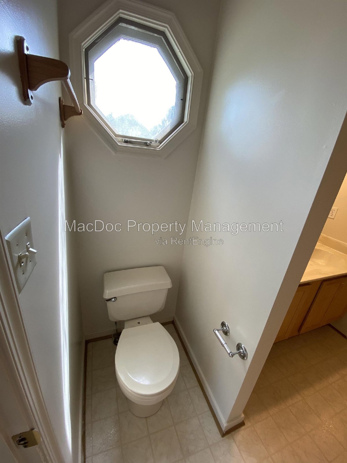 9 Brown Circle Fredericksburg, VA 22405 property image