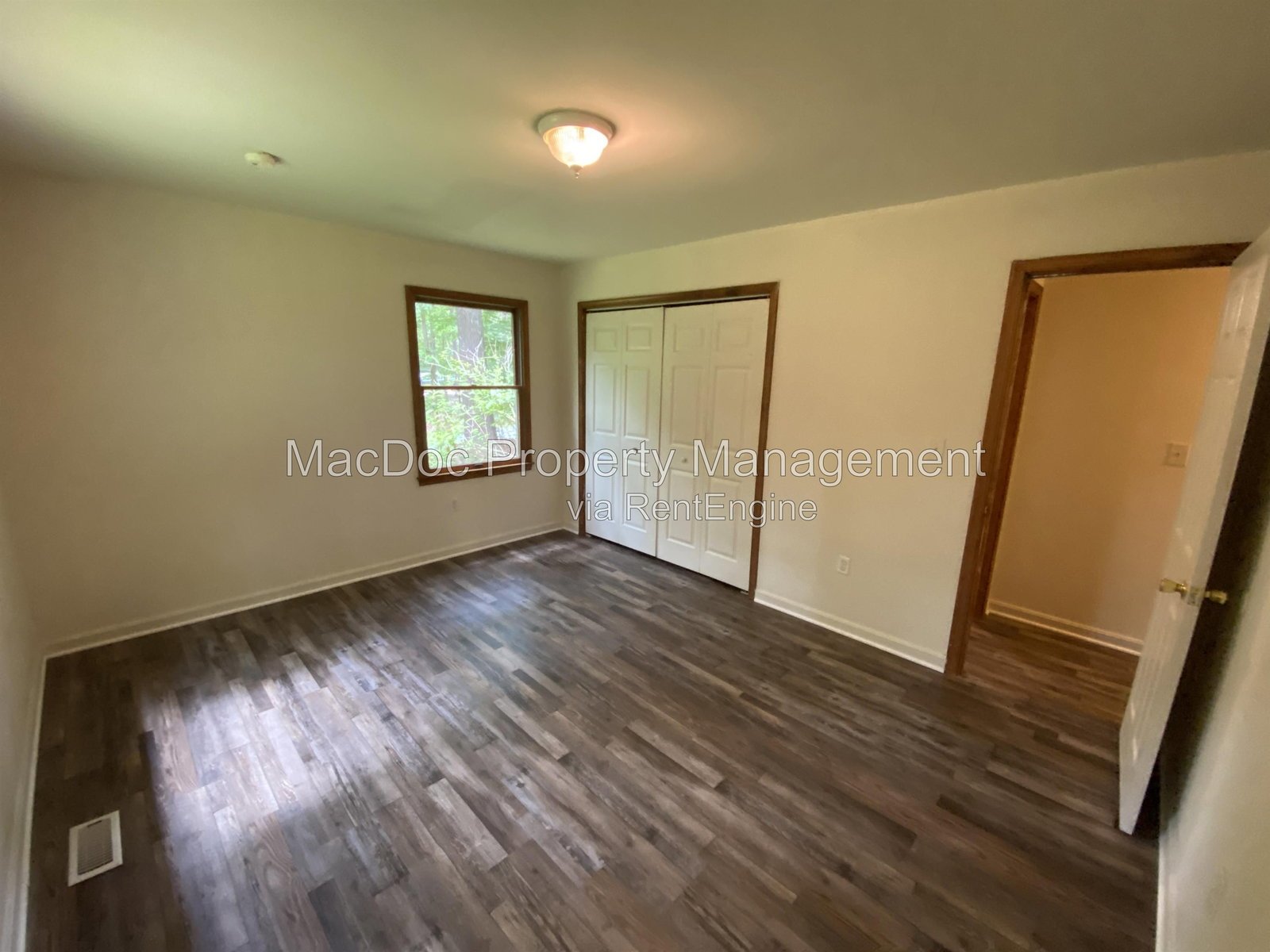 8302 Delegate Dr King George, VA 22485 property image