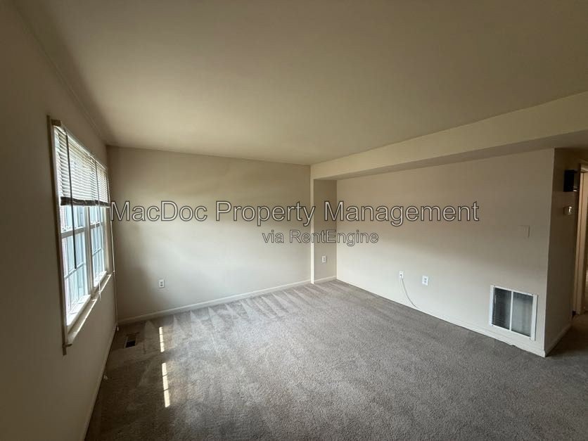 14611 Earlham Ct Woodbridge, VA 22193 property image