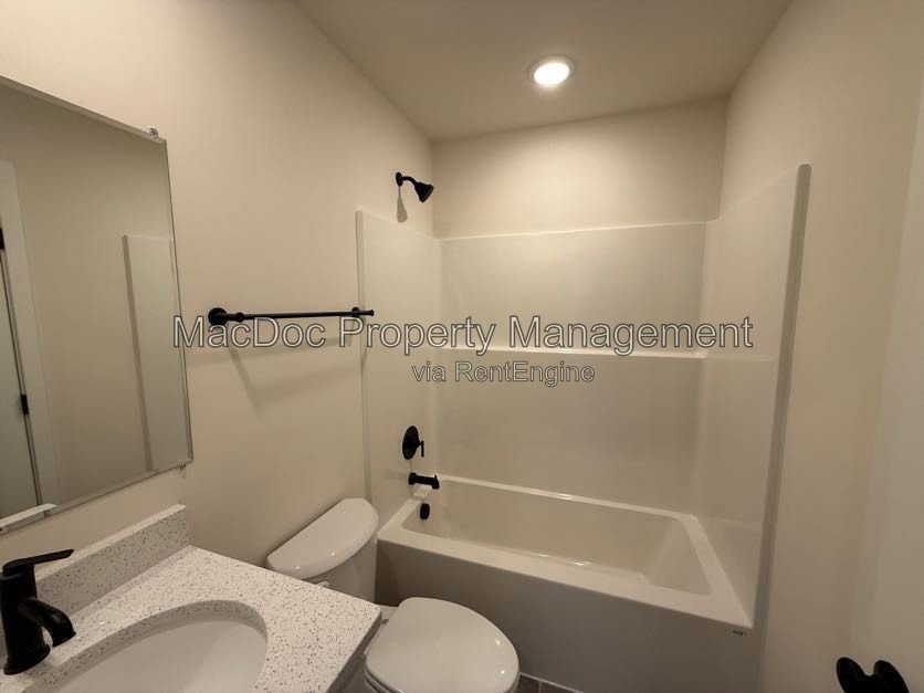 387 Forest Grove Road Colonial Beach, VA 22443 property image