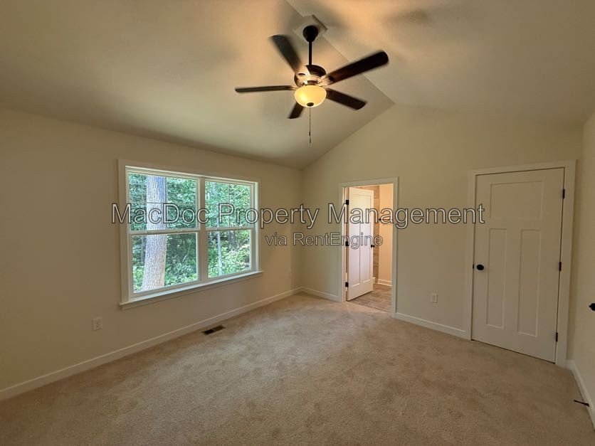 387 Forest Grove Road Colonial Beach, VA 22443 property image