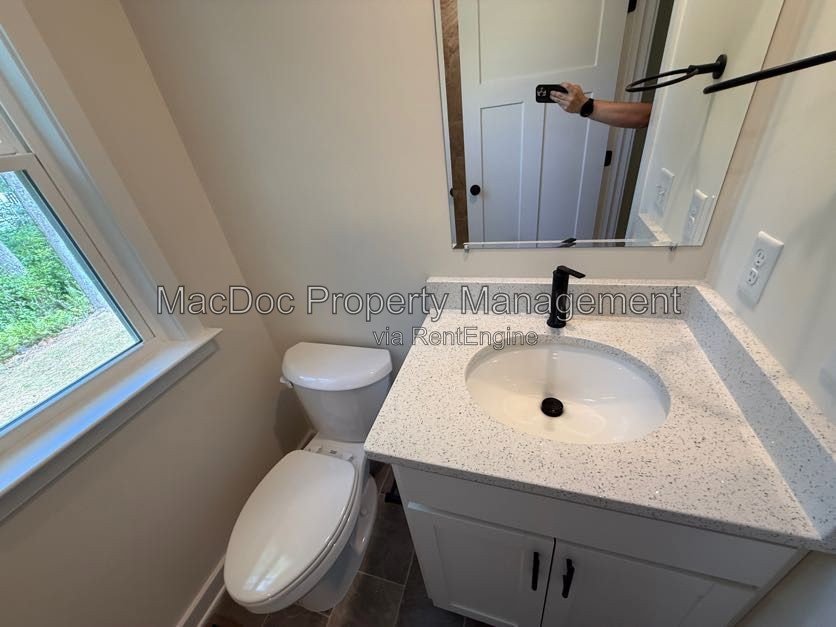 387 Forest Grove Road Colonial Beach, VA 22443 property image