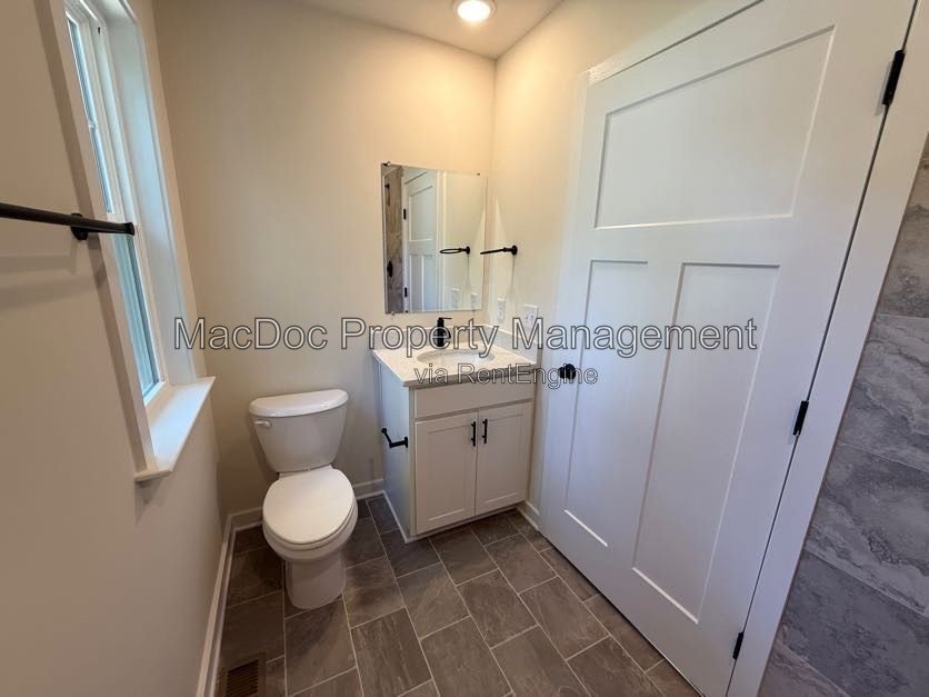 387 Forest Grove Road Colonial Beach, VA 22443 property image