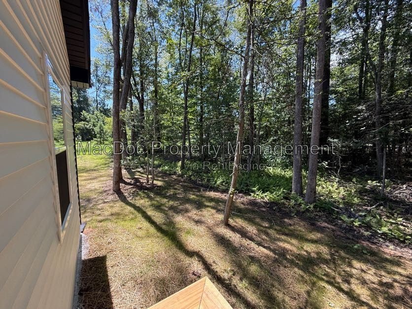 387 Forest Grove Road Colonial Beach, VA 22443 property image