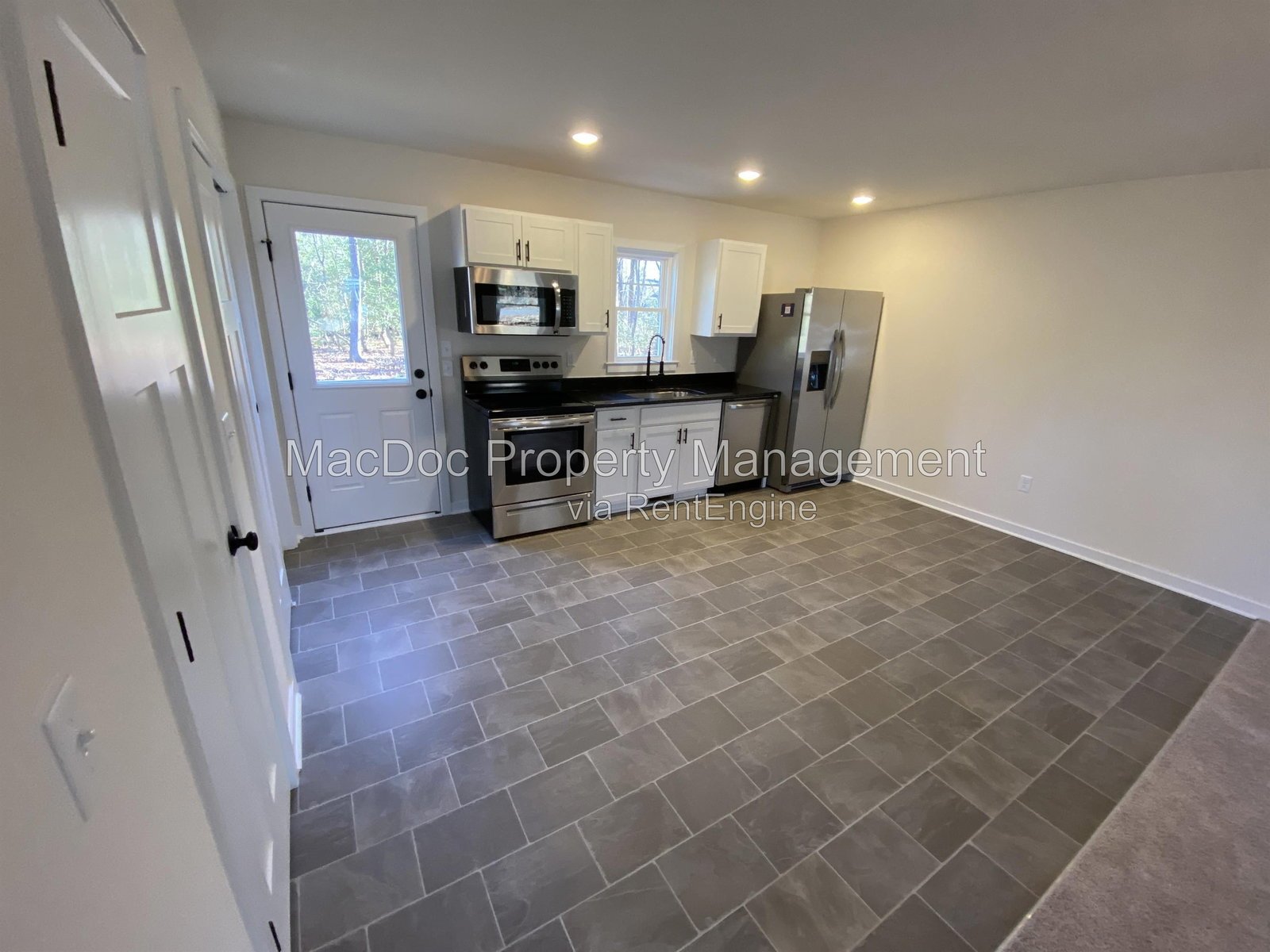 170 Forest Grove Road Colonial Beach, VA 22443 property image